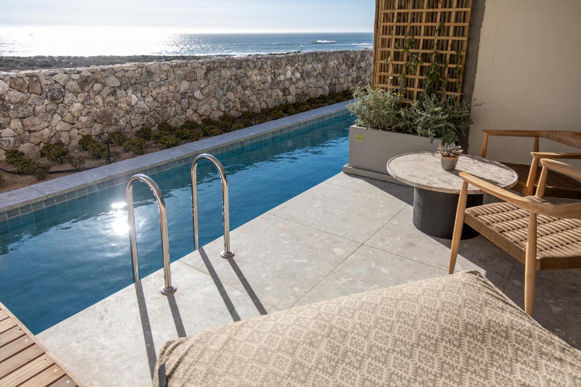 Abalone Hotel & Villas باتيرنوستير المظهر الخارجي الصورة